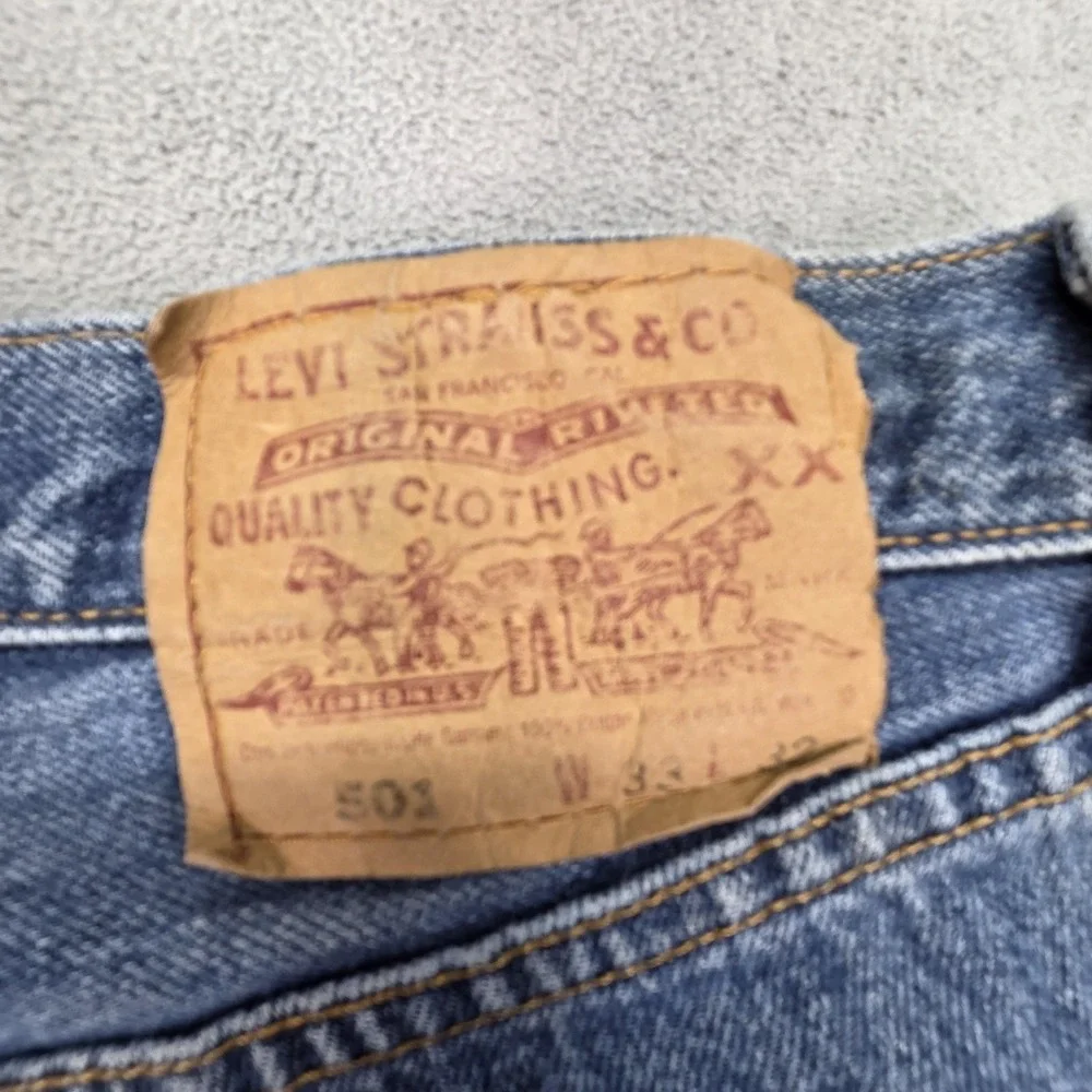 VTG Levis‎ 501 Jeans Mens Straight USA 90s Faint Stains Altered Hem Fits 30x28